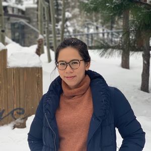 Meet your Posher, Caroline